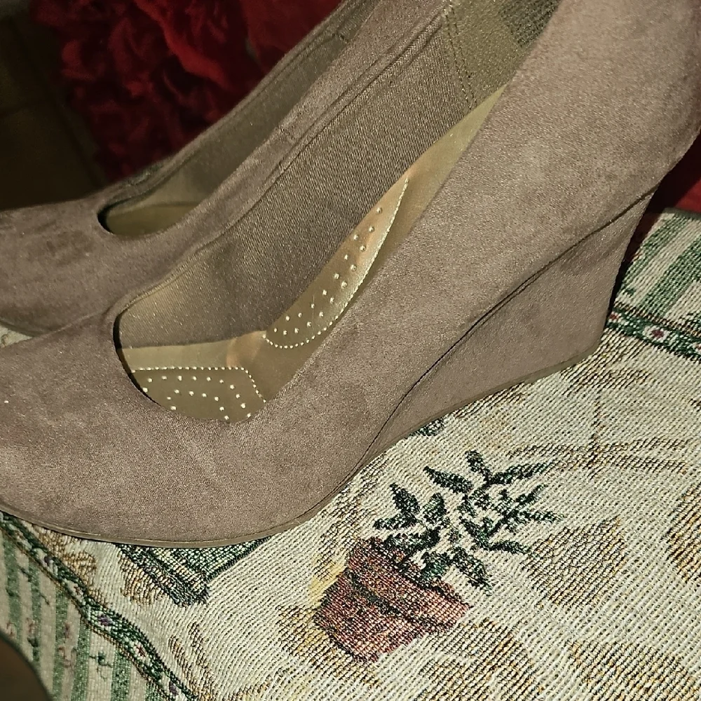 Dexter Dex Flex Women's Tan/Mauve Wedge Shoes Size 8